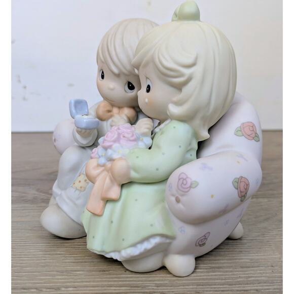 Precious Moments 261149 "Say I Do" Figurine 1996 Enesco Proposal Cake Topper - Picture 4 of 10